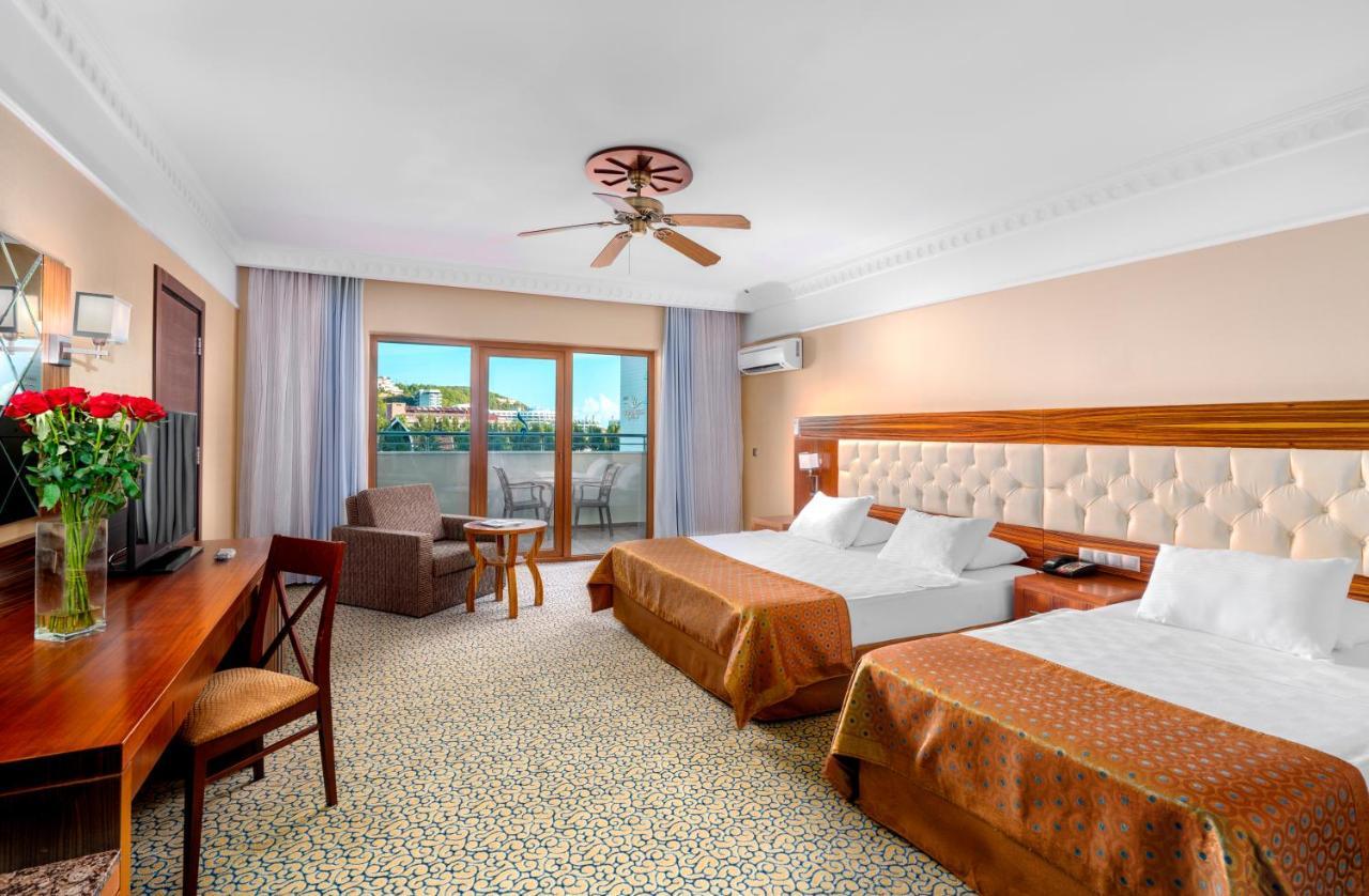 Bera Alanya 5* Konaklı
